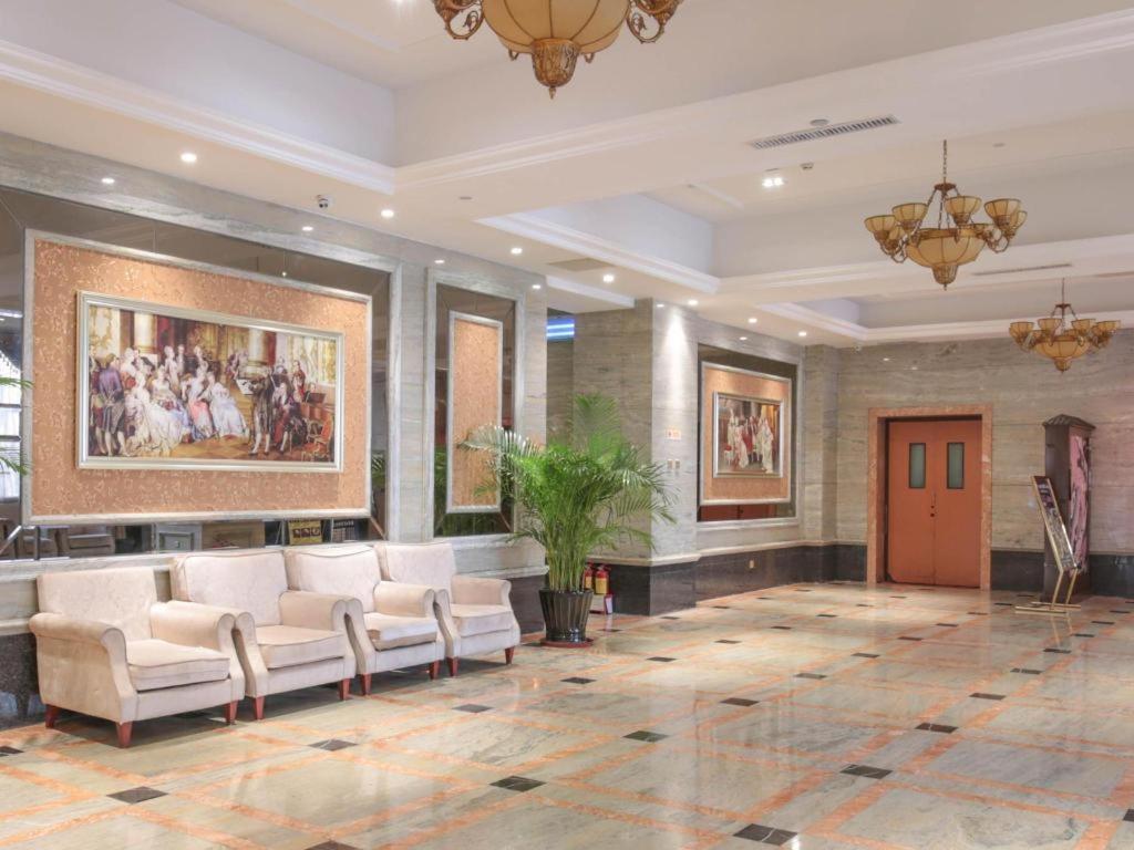 Vienna Hotel Tianjin Guizhou Road Branch Exterior photo